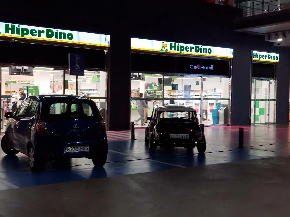 San BartoloméApt.Plaza De Hierro2.Playa Ingles.アパートメント